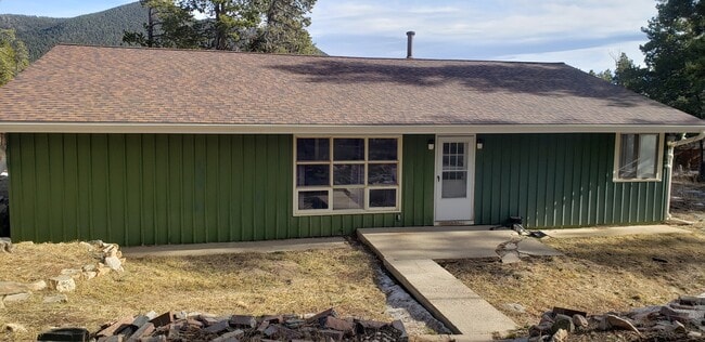 Photo - 128 Karlann Dr