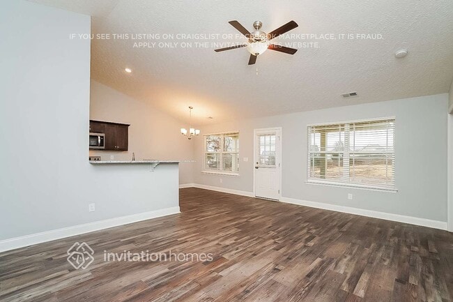 Photo - 737 Cedar Ln
