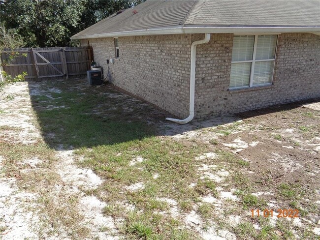 Photo - 660 Tradewinds Dr