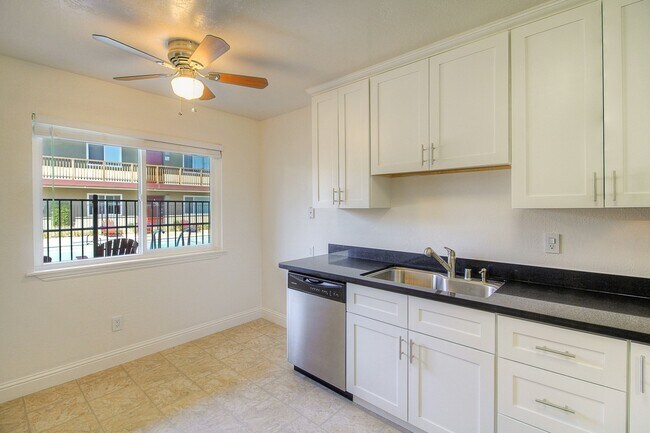 6233 Montecito Blvd Unit 17