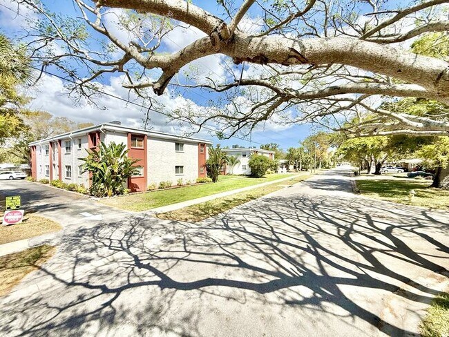 Photo - 4725 39th Ave N Unit 108