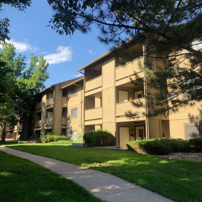 Building Photo - 710 City Park Ave