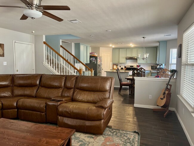 Photo - 21106 El Suelo Bueno