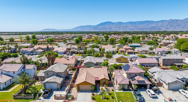 Building Photo - 83589 Shadowrock Dr Rental