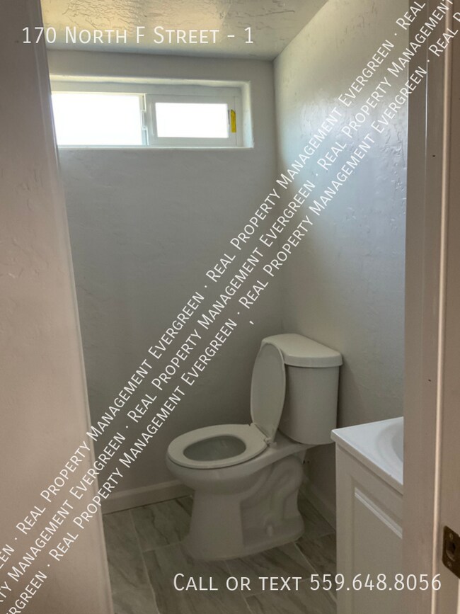 Photo - 170 N F St Unit 1