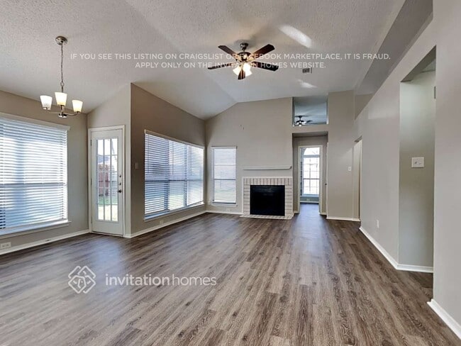 Photo - 6504 Devine Dr