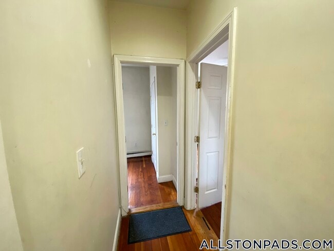 Photo - 15 Linden St Apartment Unit 2