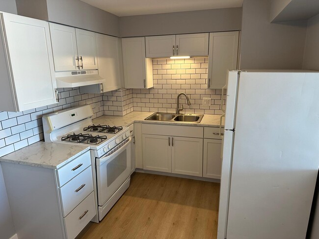 Photo - 1827 N 43rd Ave Unit 8