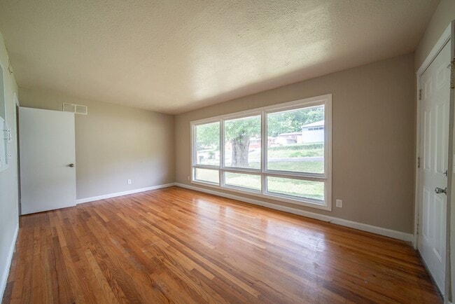 Photo - Coming Soon! Spacious 5 Bedroom 3 Bath Home