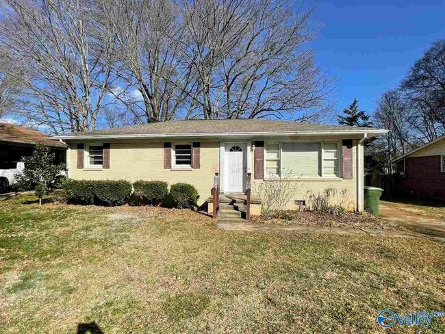 Building Photo - 1921 Stevens Dr NE Rental