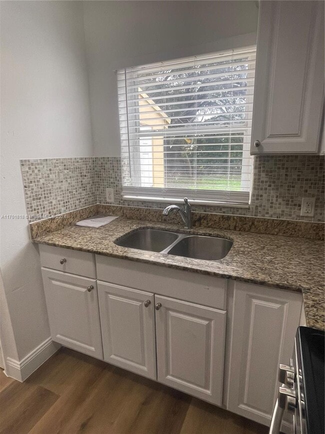 Photo - 124 NE 118th St