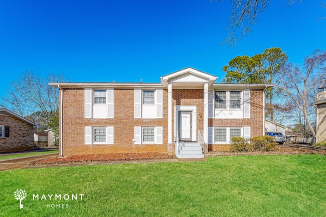 Building Photo - 7704 Logan Dr SW