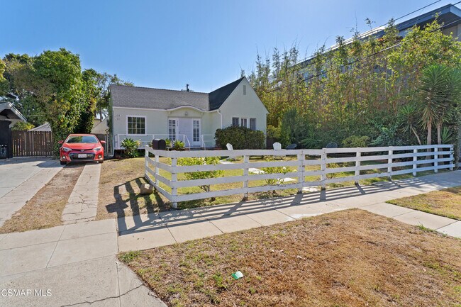 Photo - 2320 Superior Ave