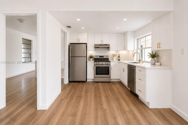 Photo - 17355 NE 7th Ave