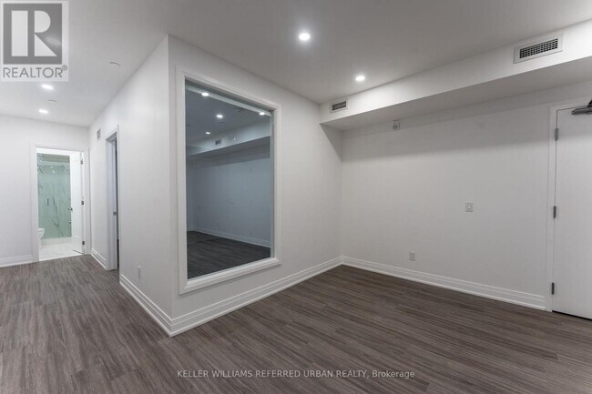 Photo - 475 Queen St W Unit 201