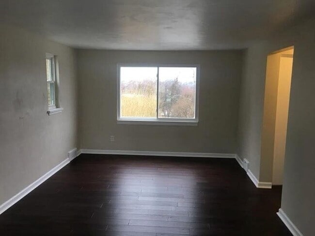Photo - Spacious 3-Bedroom Home in Monroeville – Near Pittsburgh