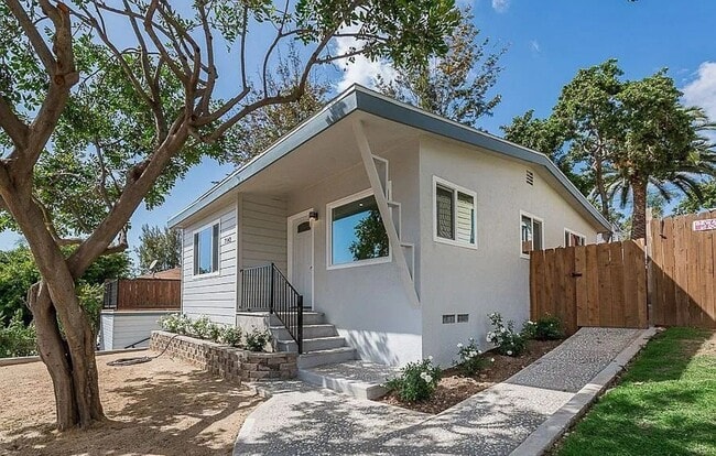 Photo - 7142-7144 Mohawk St Unidad 7142