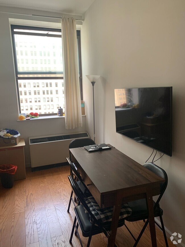 Building Photo - 20 West St Unit 16M Rental