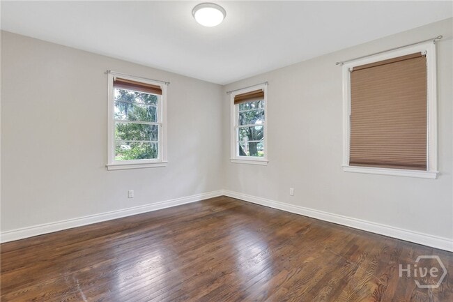 Photo - 5215 Habersham St