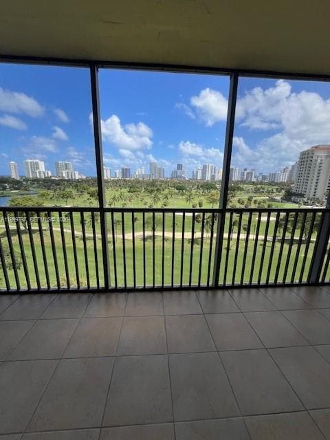 Building Photo - 20335 W Country Club Dr Unit 1005