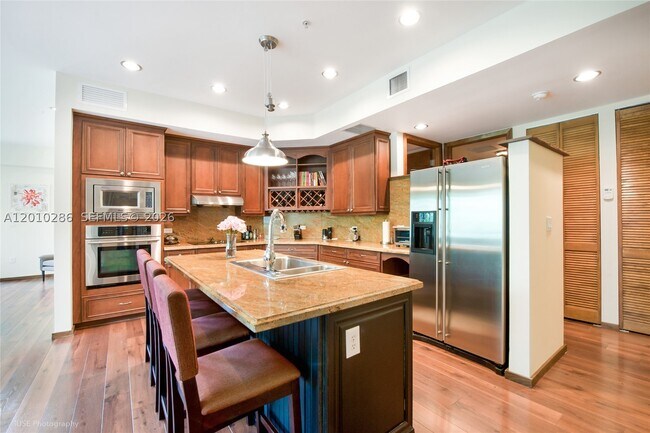 Photo - 3333 Rice St Unit 301