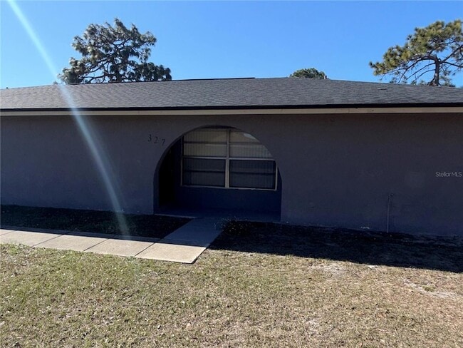 Photo - 327 Dundee Dr