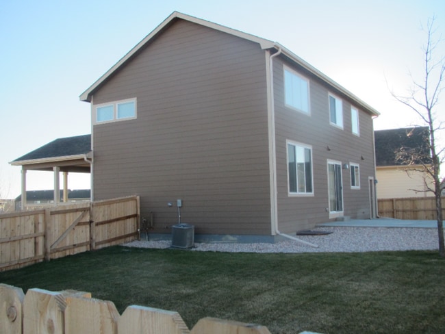 Photo - 427 Bow Creek Ln