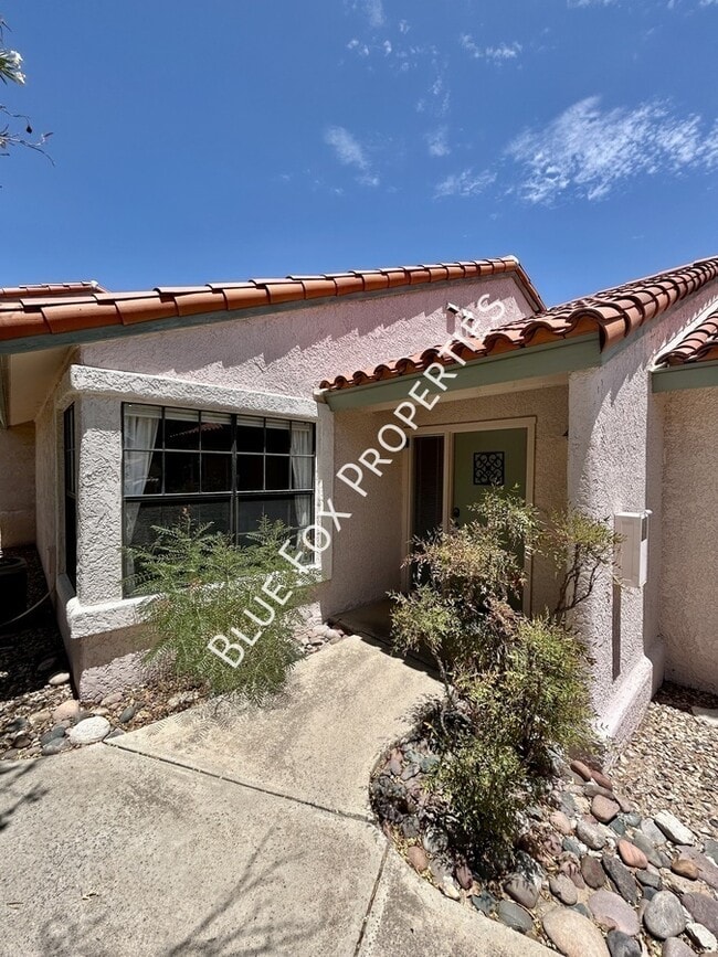 Building Photo - 6490 N Tierra De Las Catalinas Unit 90