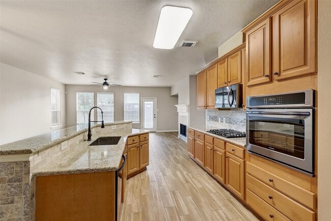 Photo - 5410 Linden Grove Ct