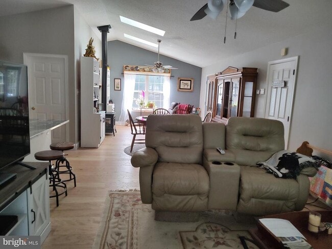 Photo - 18216 Piedmont Dr