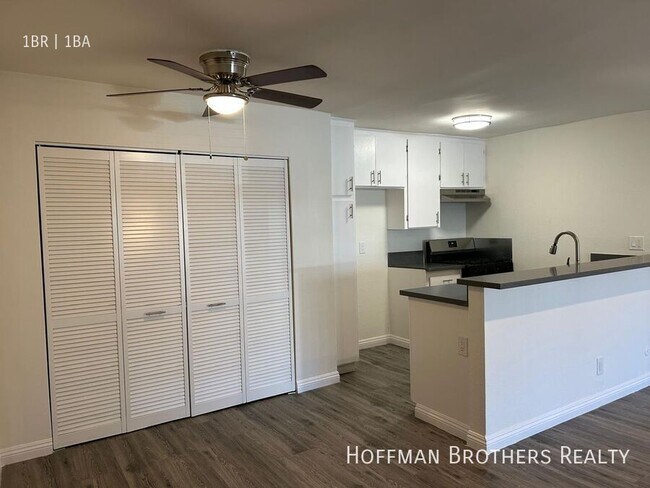 Photo - 6738 Independence Ave Apartment Unit 102A