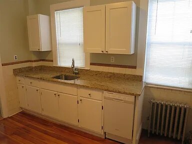 Building Photo - 106 Highland Ave Unit 2 Rental