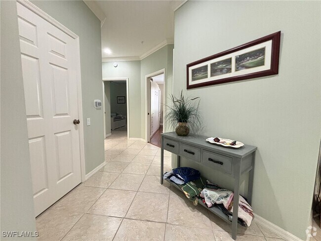 Building Photo - 8447 Radcliffe Terrace Unit 101 Rental