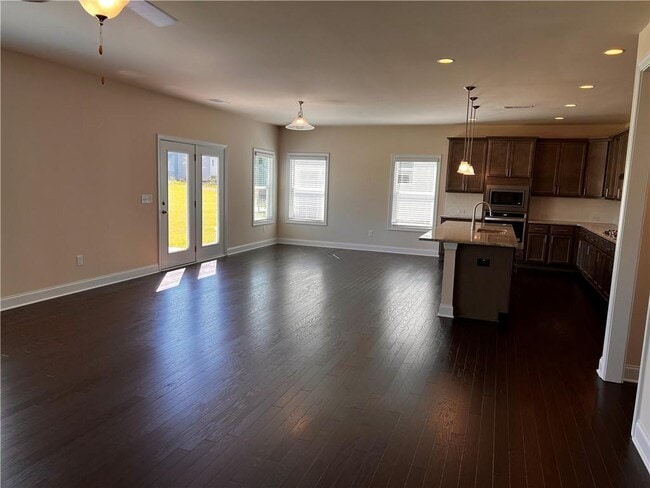 Photo - 3755 Crestland Ln