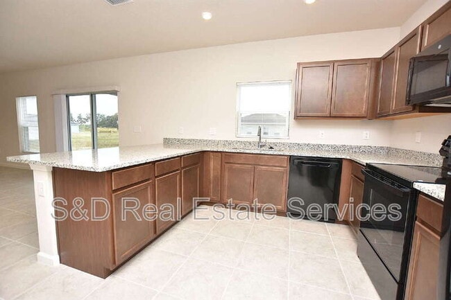 Photo - 622 Manchester Path