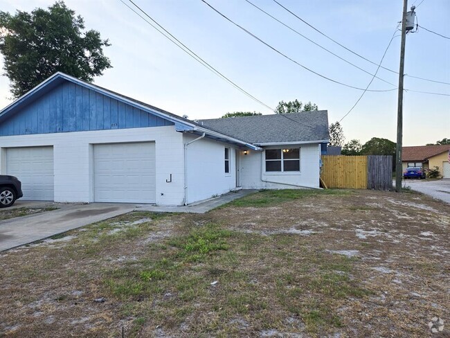 Building Photo - 853 E Church Ave Rental