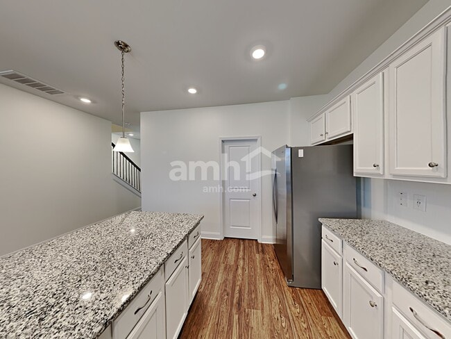 Photo - 2134 Laurel Vlg Cir