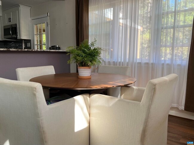 Building Photo - 1201 Bland Cir