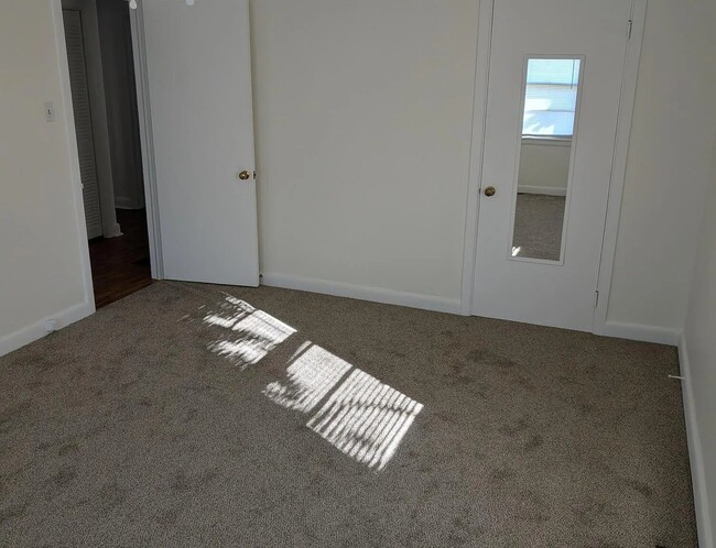 Photo - 2109 N Berkeley Blvd