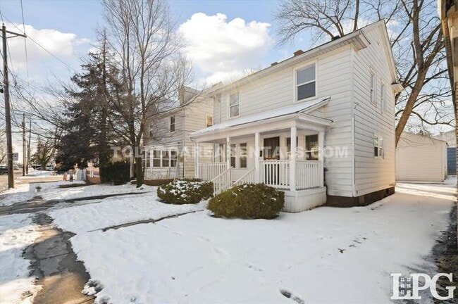 Photo - 3683 Upton Ave