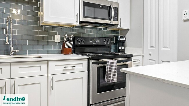 Photo - 4901 Whitton Pl Unidad 6258F.1403931