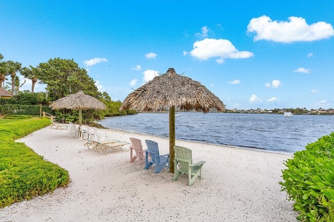 Photo - 900 Scotia Dr Unidad 102