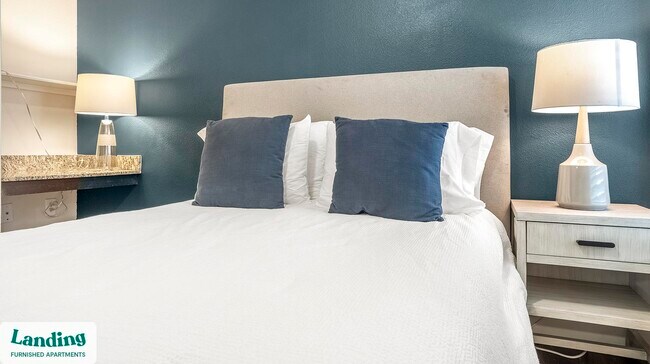 Photo - 2745 Westpointe Dr Unidad 833