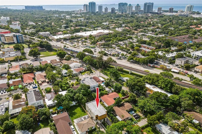 Photo - 2887 SW 33rd Ave