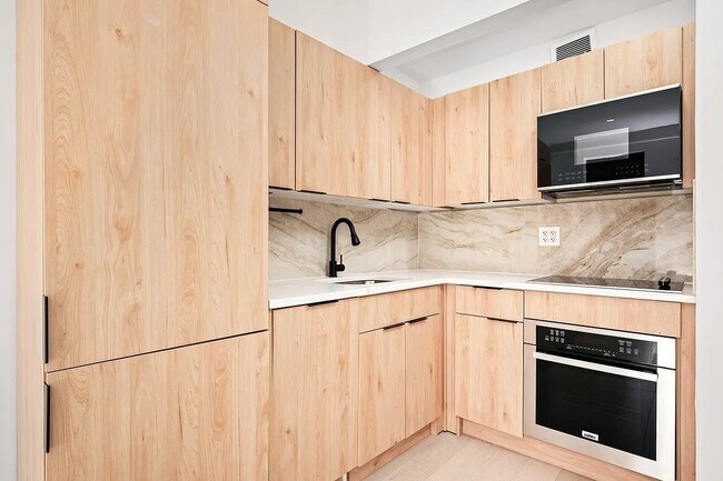 Photo - 81 St Marks Pl Unit 1E