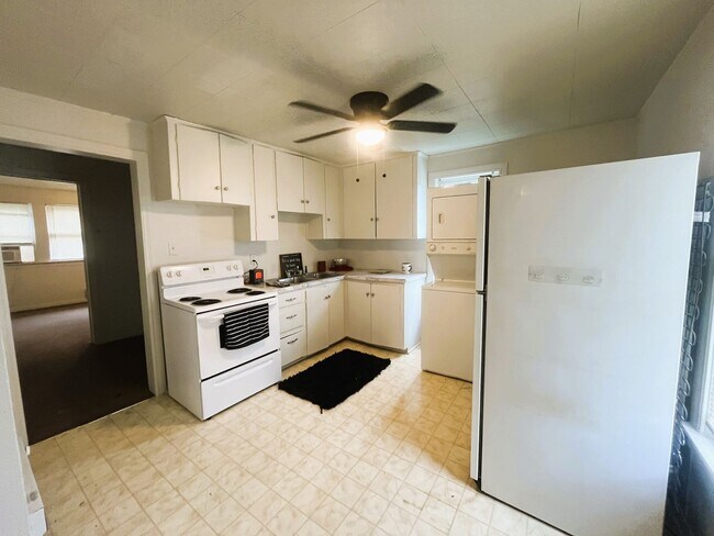 Photo - 2644 NW 11th St Unit 1428 1/2 nw 41