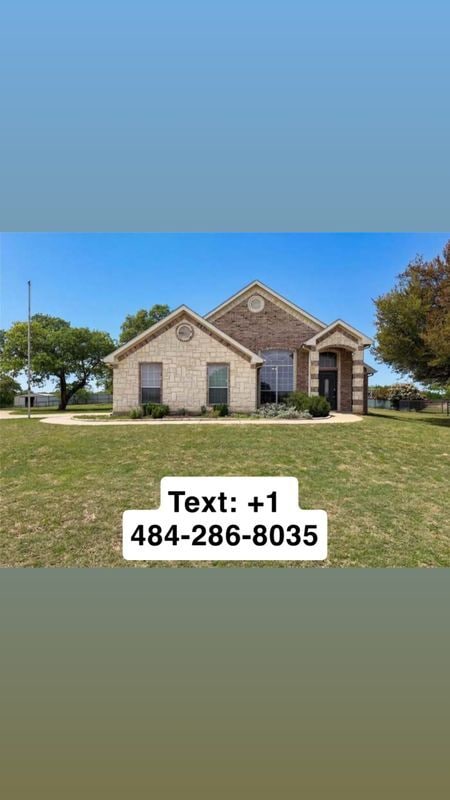 Building Photo - 416 Fossil Rock Dr