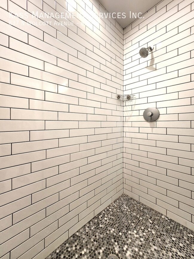 Photo - 837 N Wolcott Ave Unit 837-2F