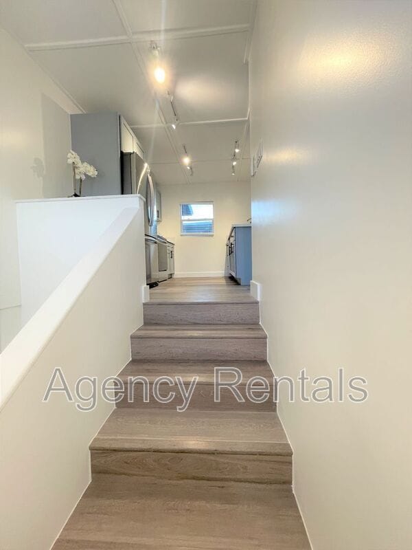 Photo - 3036 Monsarrat Ave Unit #C