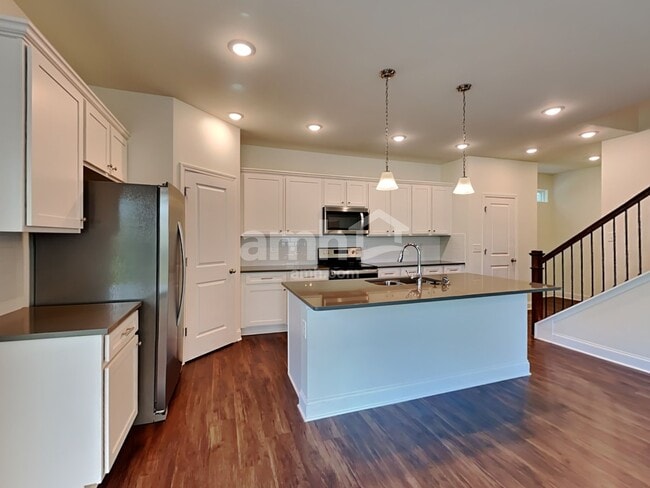 Photo - 608 Alcovy Walk Dr